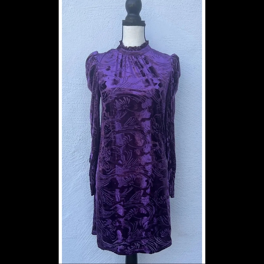 Modcloth In With The Nouveau Velvet Dress Size Small